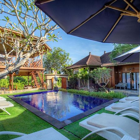 Blue Lagoon Secret Villas Lembongan Exterior foto